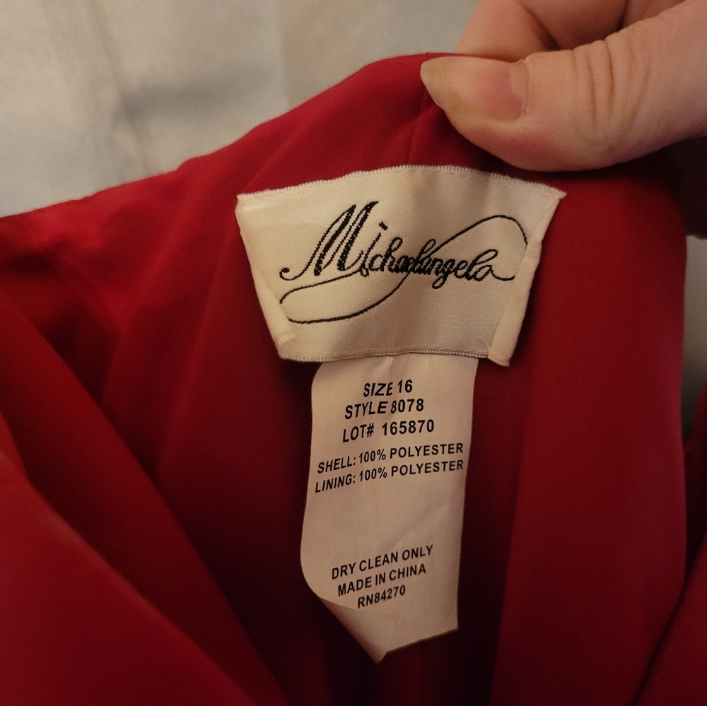 Gorgeous sexy strapless ruched midriff prom dress